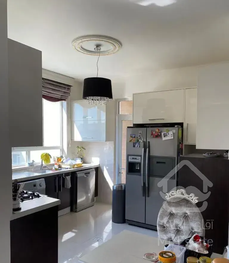 ۱۳۵ متر ۳ خواب قیطریه دو‌ قدم تا پارک