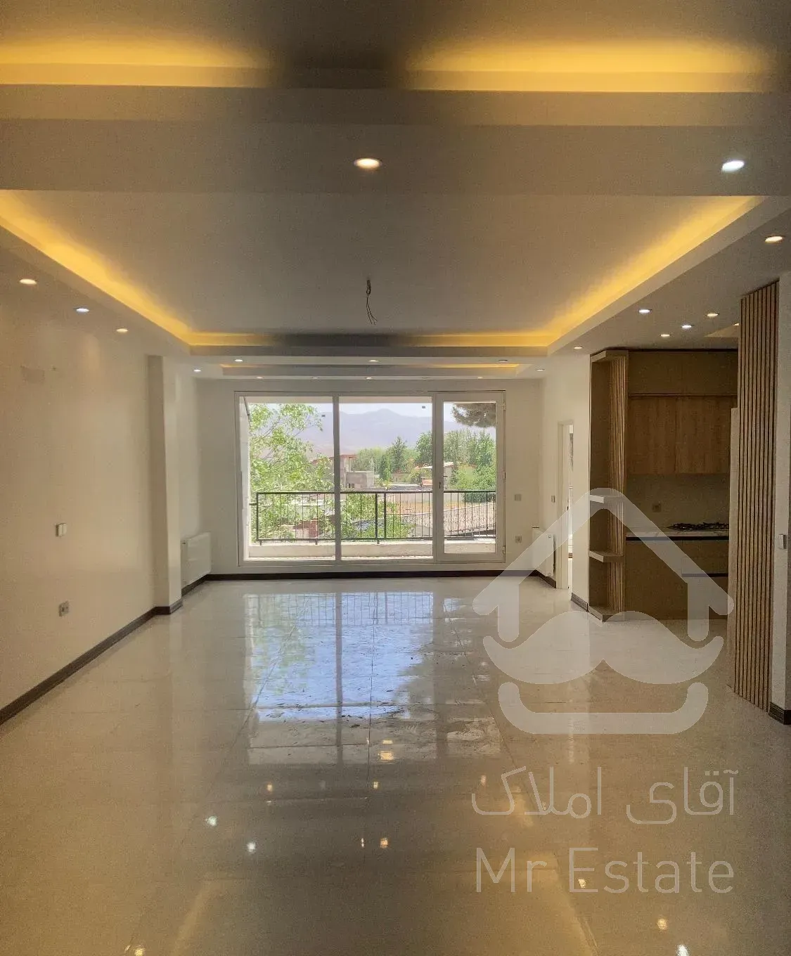 فروش آپارتمان ۱۵۰ متری نوساز بلوار شاهد