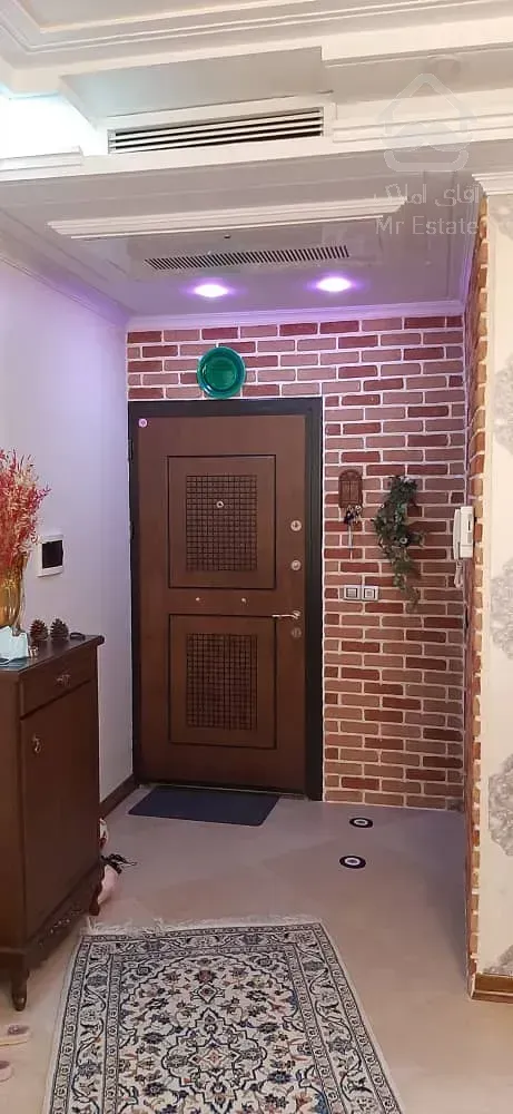 فروش 110 متری قلهک