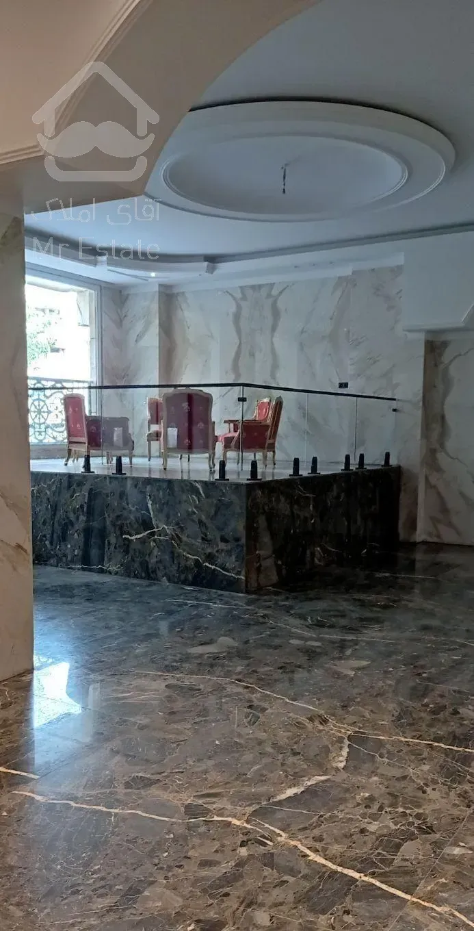 گاندی ۱۳۰متر ۳خواب کلیدنخورده