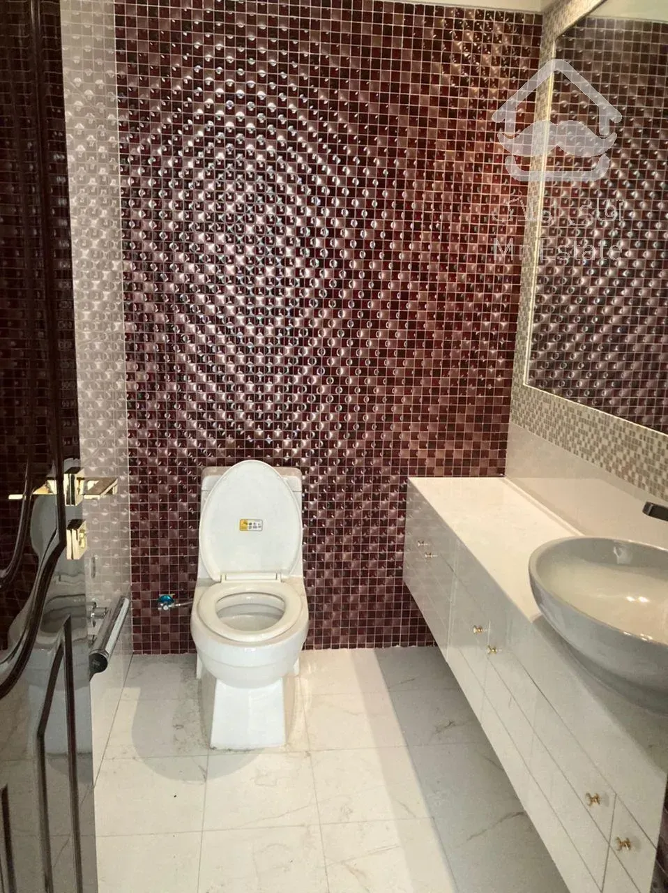 اجاره 190متر غرق نور. خوش نقشه. دیباجی شمالی