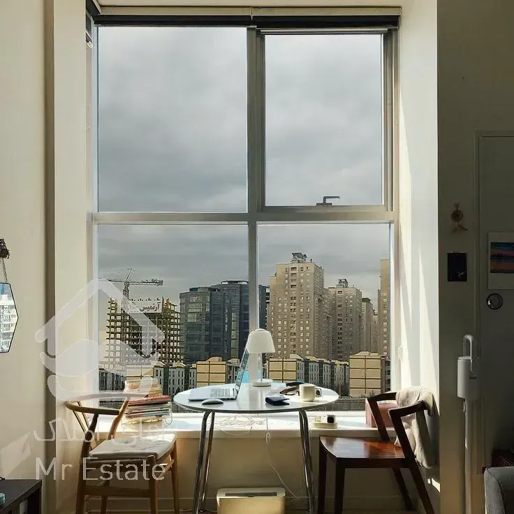 واحد ۸۰ متری با اقساط بلند