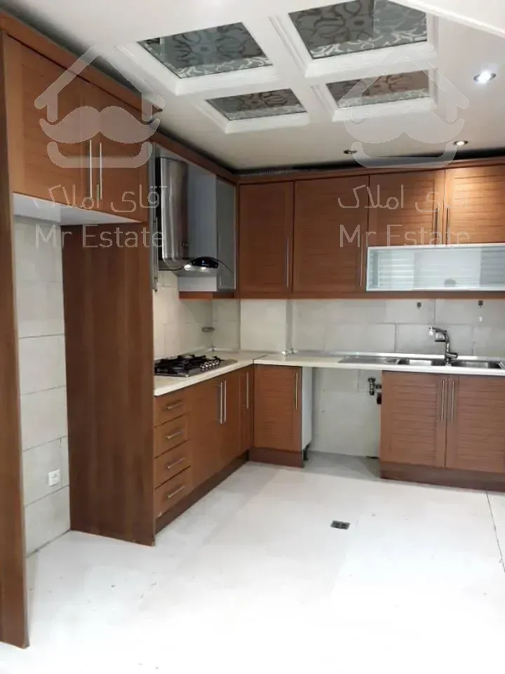 پاسداران 85 متری با سند اداری