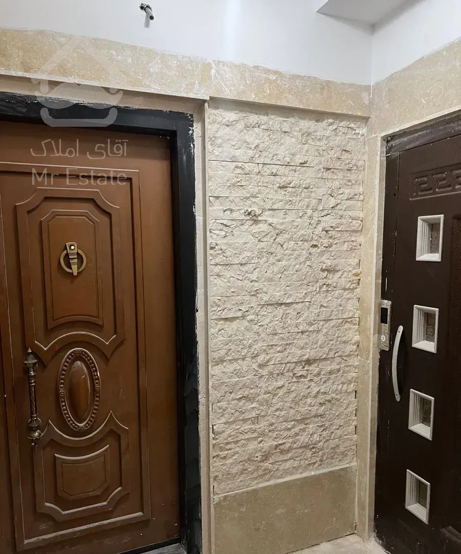 آپارتمان تک واحدی  ۱۱۷ متری نوساز کلید نخورده