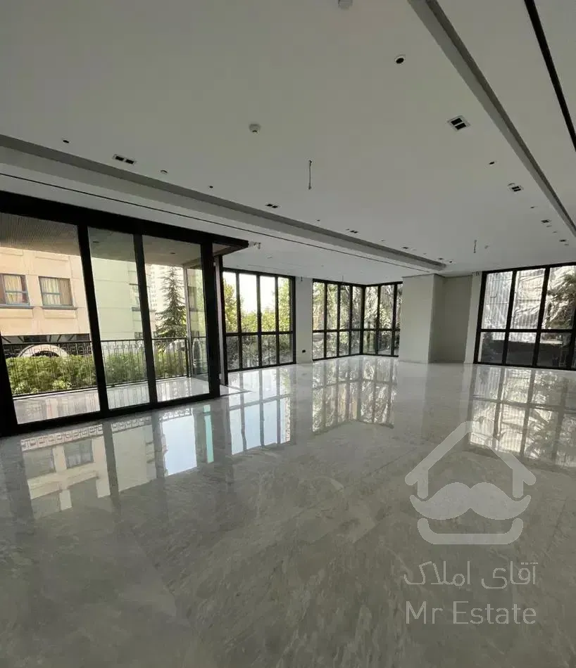 ۲۵۰ متر برج باغ برند فرشته