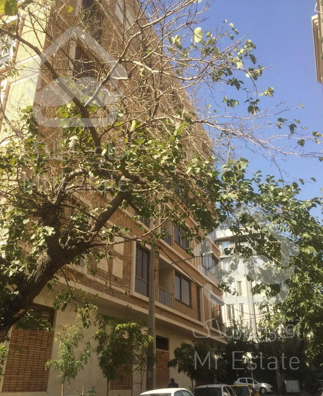 آپارتمان ۱۱۰ متری قبا شریعتی