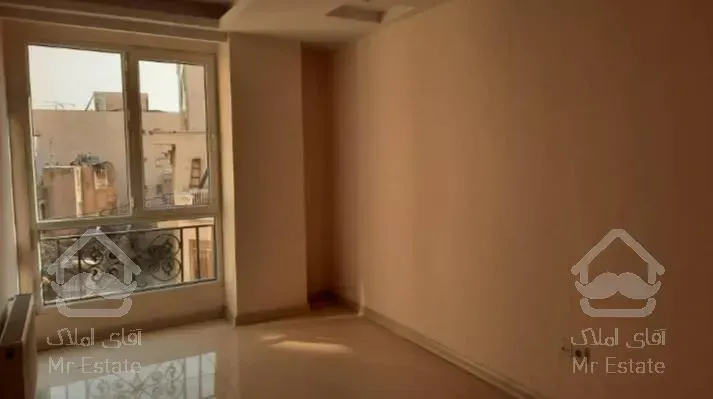 آپارتمان ۱۵۰متر در داراباد