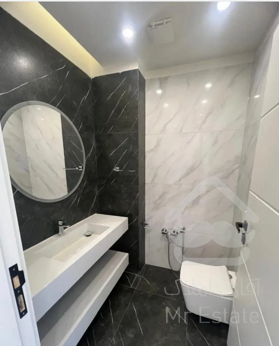 آپارتمان لوکس ۱۹۰ متری در امانیه