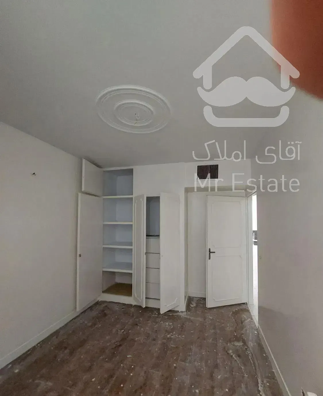 ۱۰۰متری ۲خوابه فول امکانات