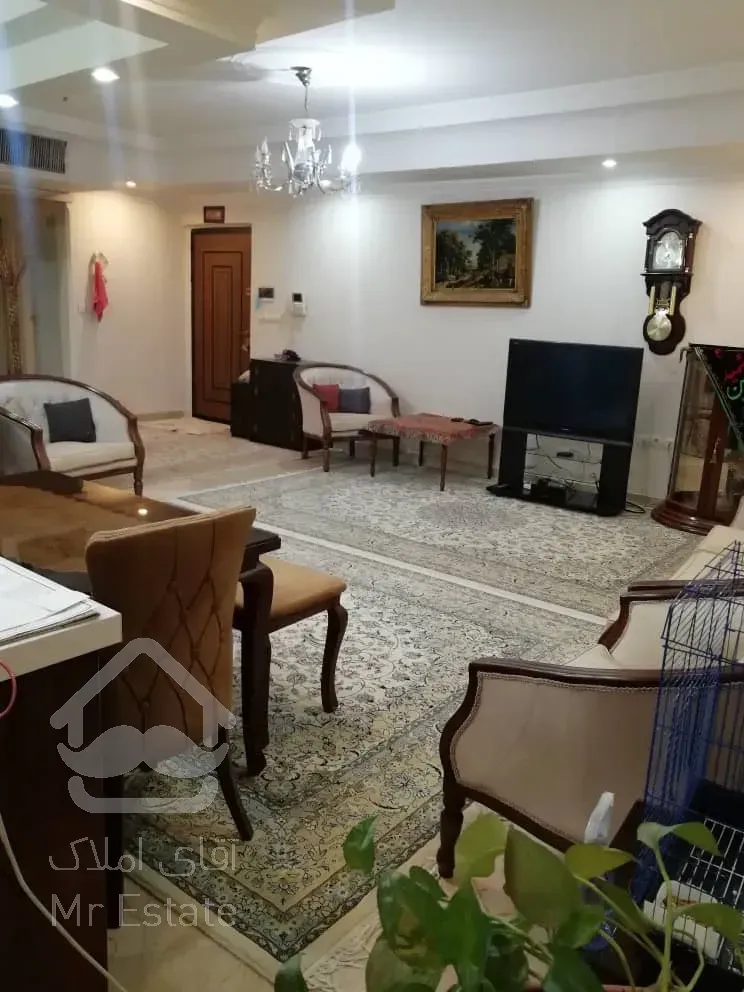 ۹۰متر۲خواب نور مستقیم تمیز