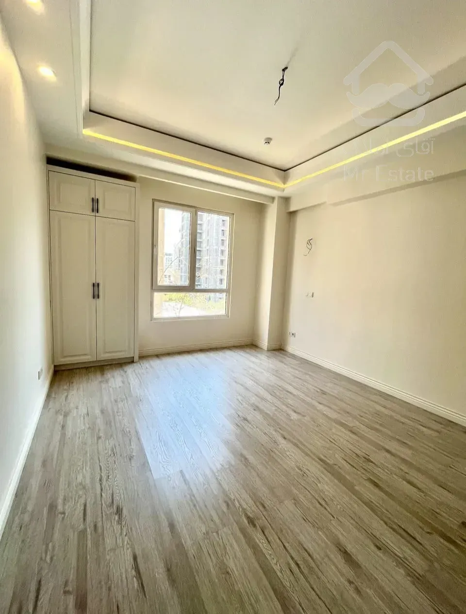 فروش اپارتمان 160 متری زعفرانیه