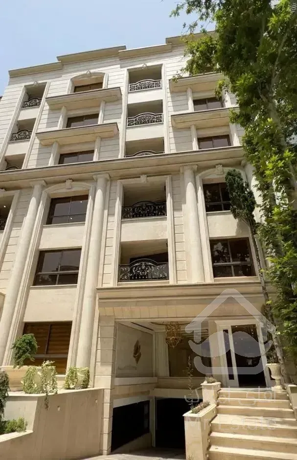 ۲۰۵ متر ۳خواب/برج ۱۰طبقه/دروس لوکیشن اصیل