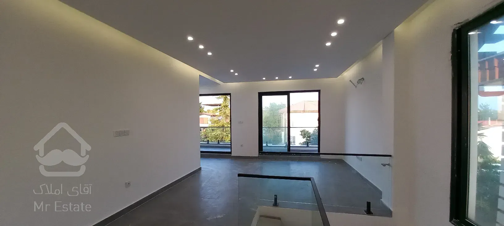 فروش ویلا لاکچری مدرن استخر دار با جکوزی تنکابن شهرکی خصوصی