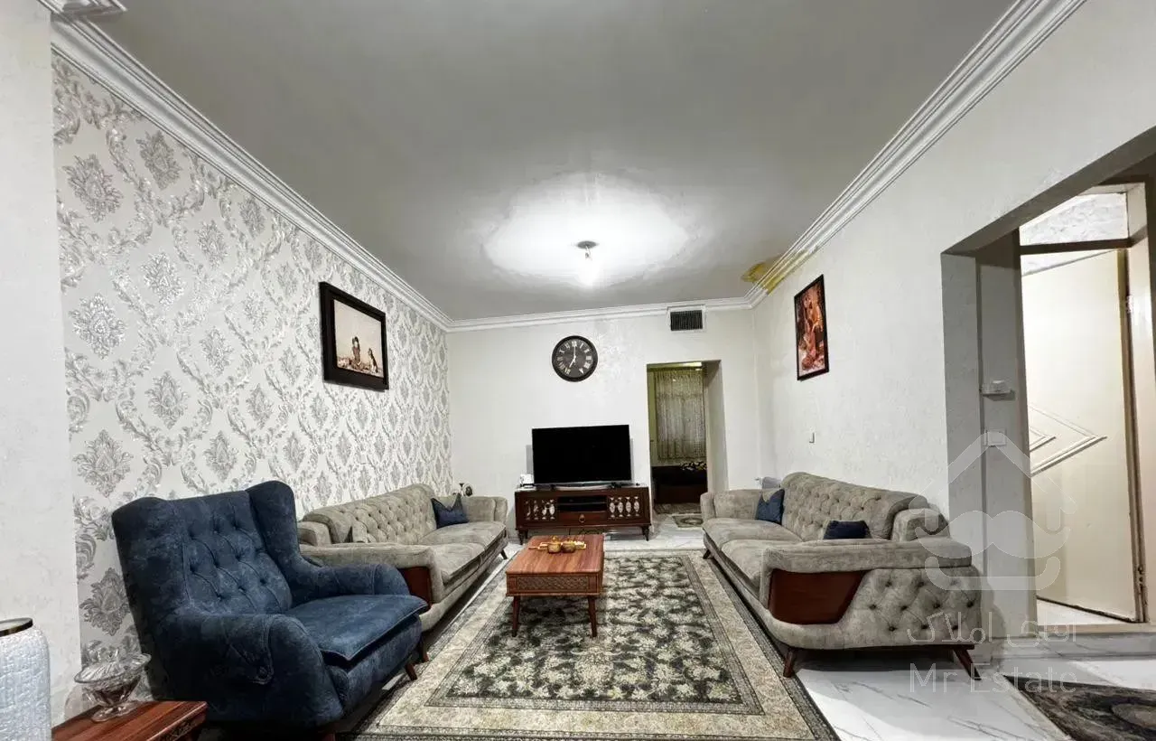 پونک اقبالپور ۶۵ متر دوخواب طبقه دوم رویتی