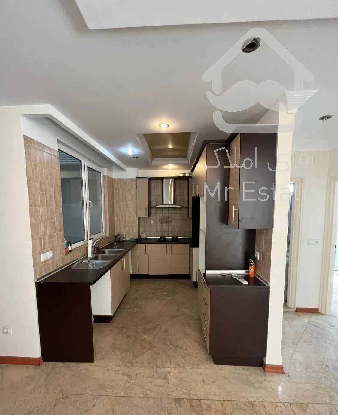 آپارتمان ۹۰ متر ونک شیراز