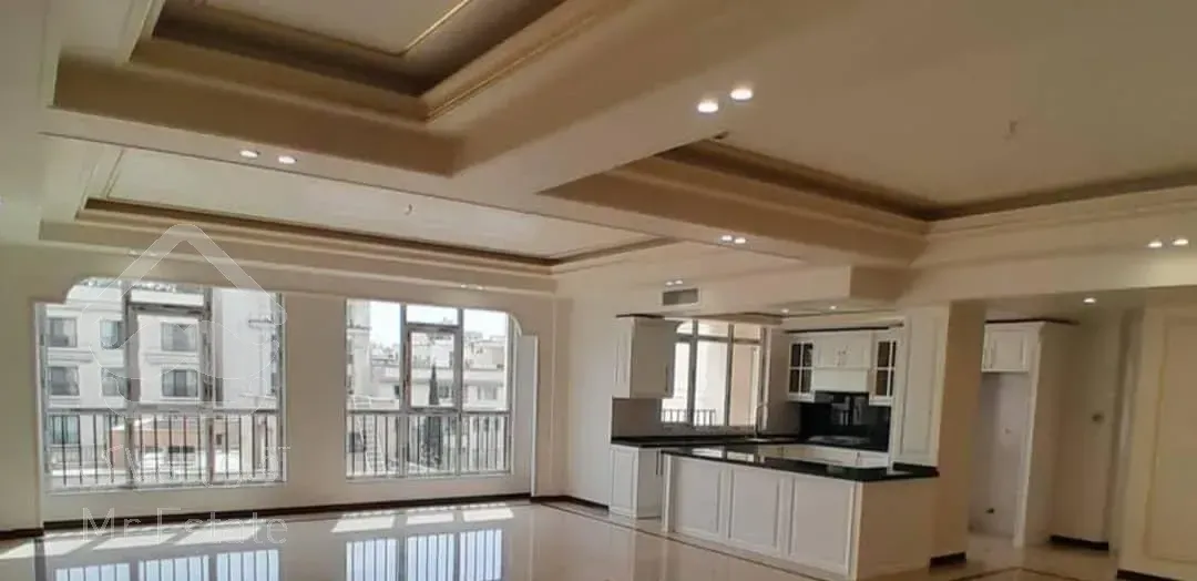 ۱۴۵مترنوسازبدون مشرف غرق درنور قابل تبدیل