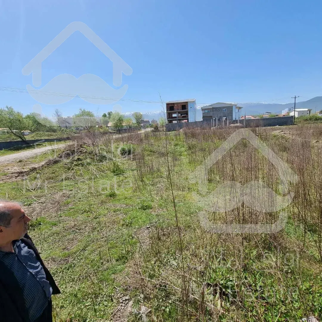 زمین خوش تراش در مرکز شهر باتخفیف ۲۷۱ متری