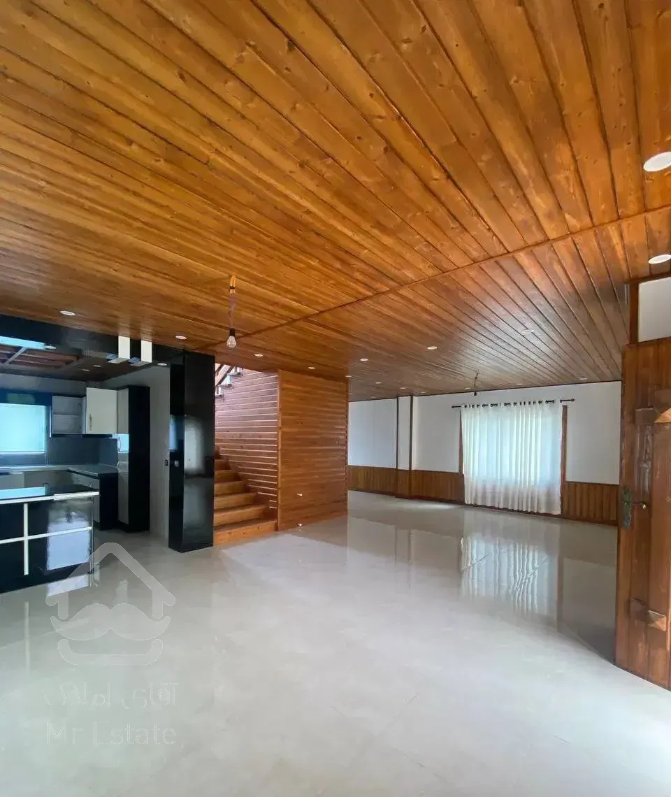 ویلای دوبلکس ۳۰۰متری مبله سنددار