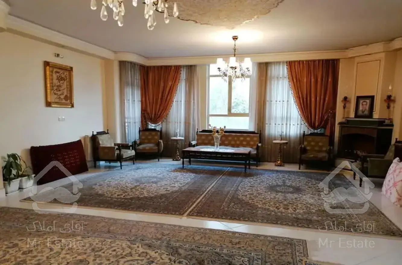 آپارتمان ۱۶۰ متر در باغ دریاچه