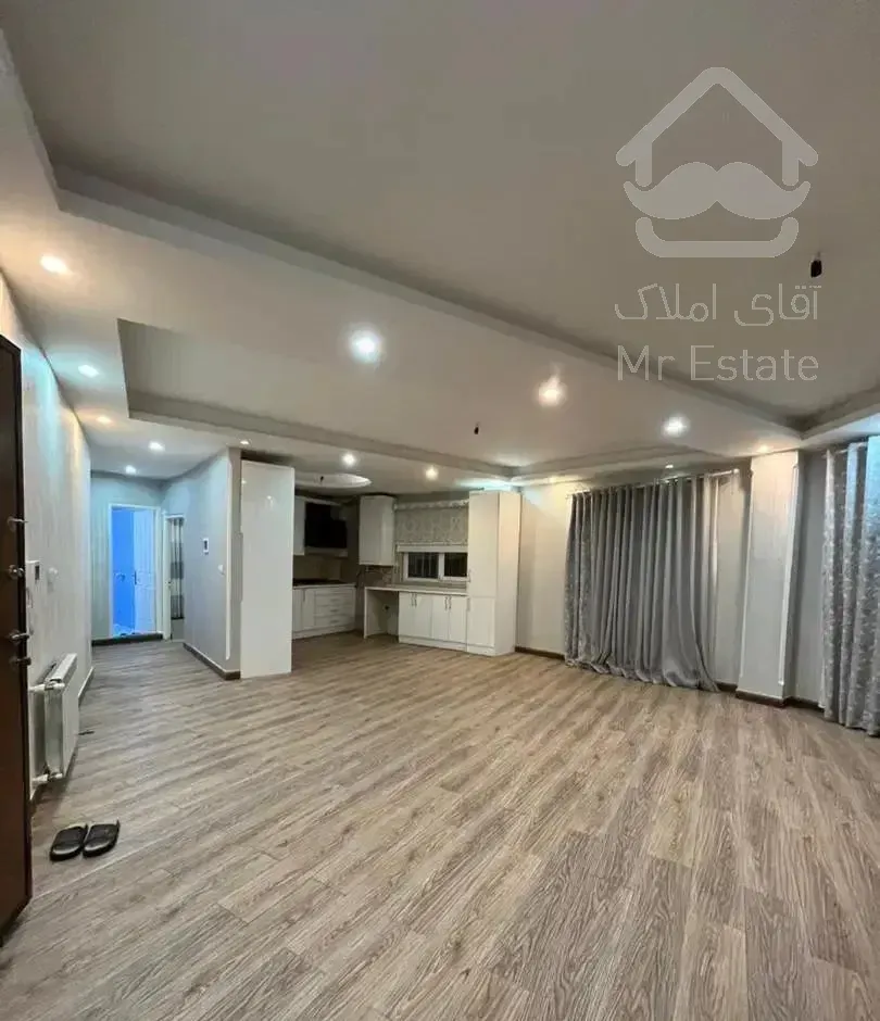 تک واحد کمیاب خیابان کارگر