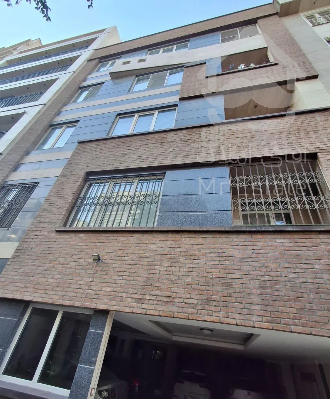 رهن 110متری تک واحدی با 2 پارکینگ / پونک نفت