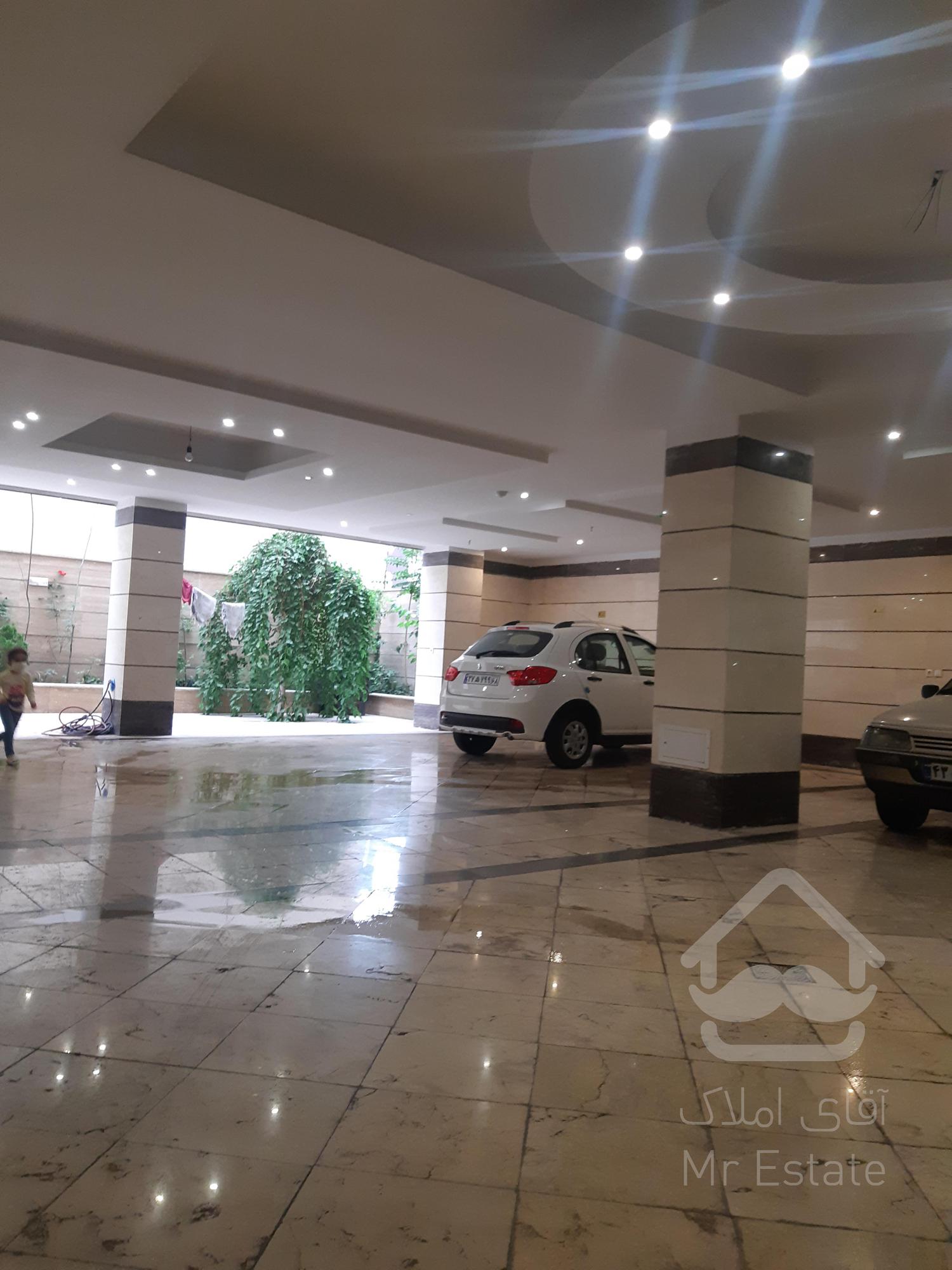 خرید آپارتمان ۱۴۳ متر ۳ خواب مهرشهر فاز۴ خ ۴۱۱ غربی