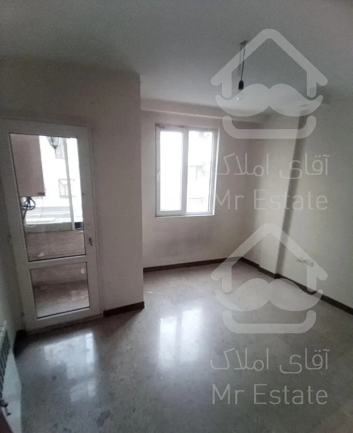 ۹۰ متر، ۲ خواب، ۶ساله، خواجه‌ عبدالله