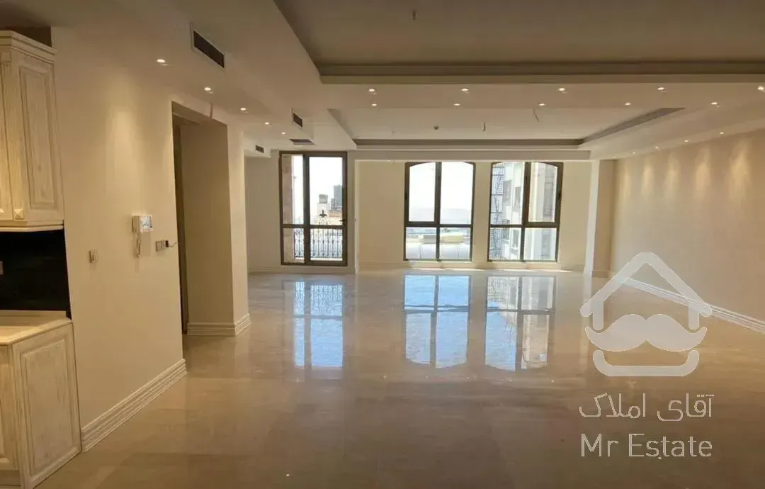 اپارتمان ۱۴۰ متری اجاره