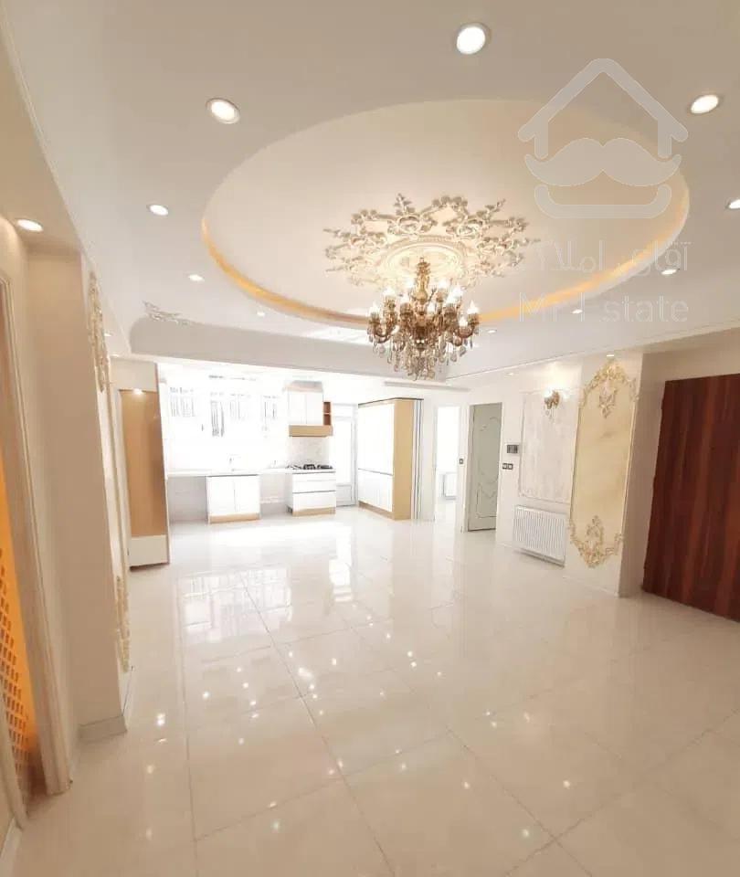 100متری * سه خوابه * پارکینگ سندی