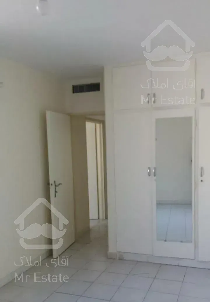 ۱۰۰ متر ۲خواب/بازسازی شده/      ( پارکینگ انباری )