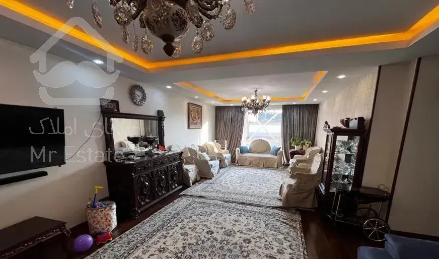 فروش آپارتمان۱۳۰ متر ۳ خواب دزاشیب