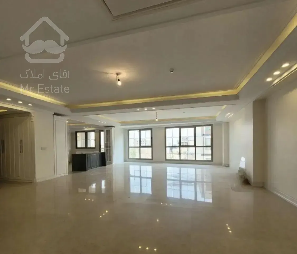 شاهکارمعماری،منطقه اعیان نشین،آلاله شرقی