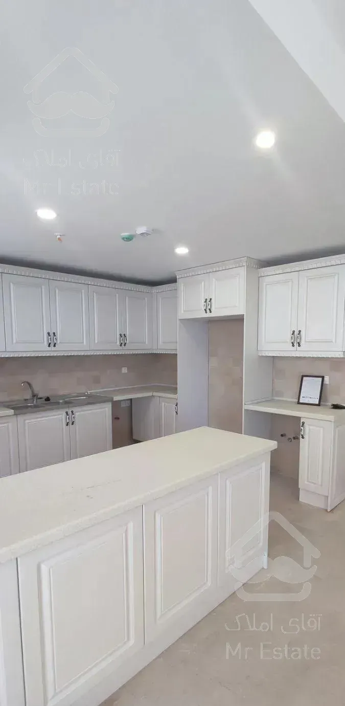 135متر/3خواب/کلید نخورده/فردوس/