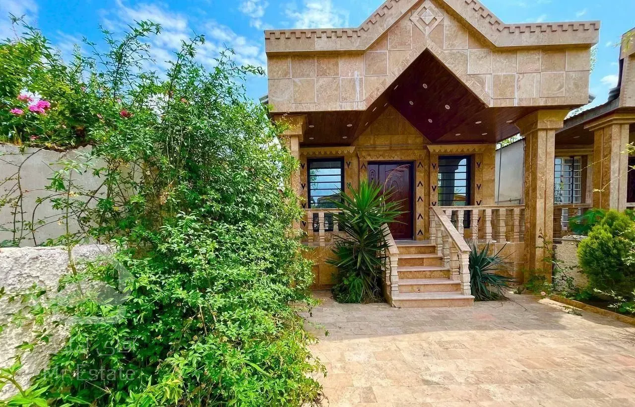 ویلا باغچه همکف نمارومی 188 متری شهرکی سندتک‌برگ