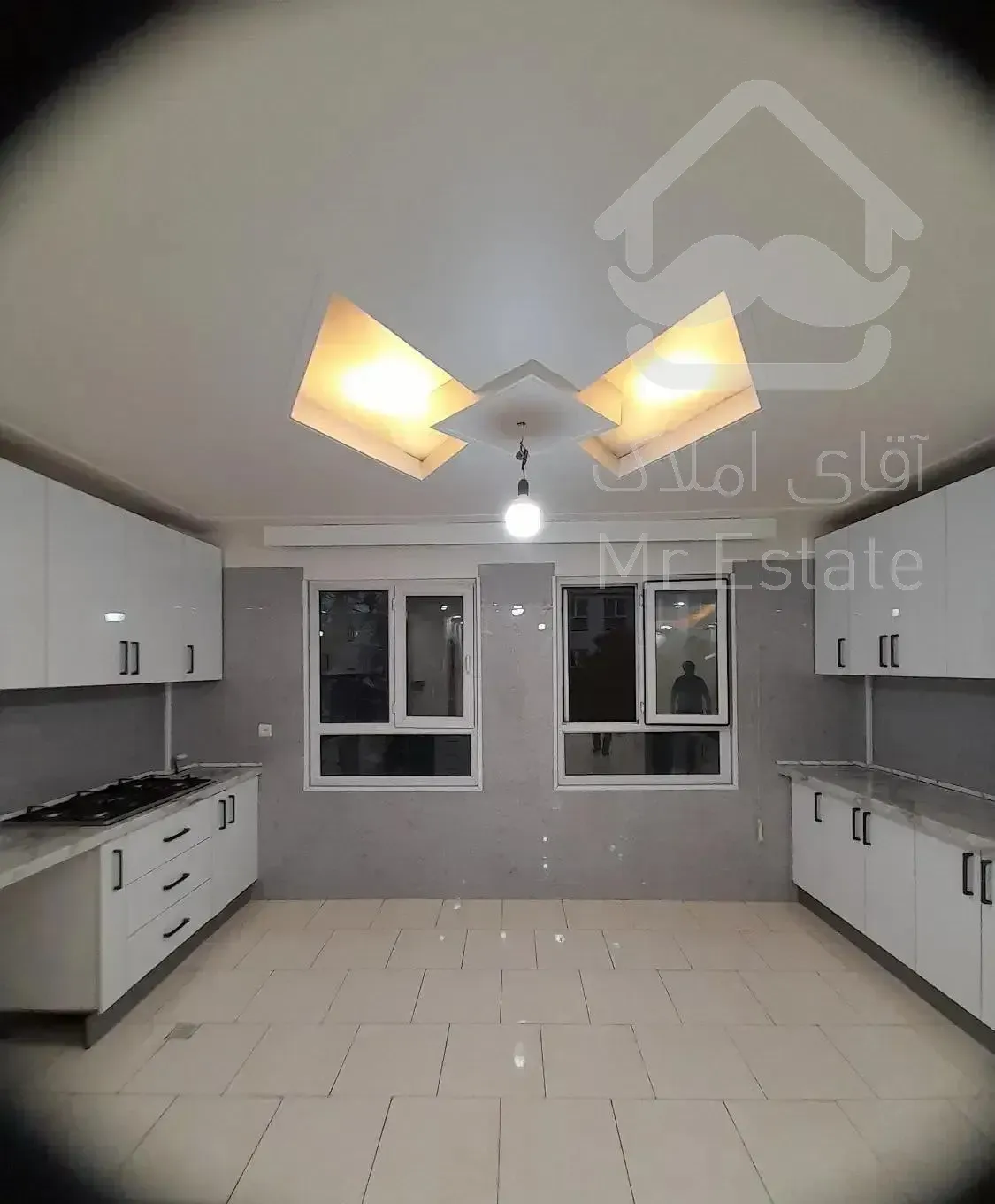 آپارتمان ۱۰۰متر،۲خوابه،فول امکانات،تخلیه