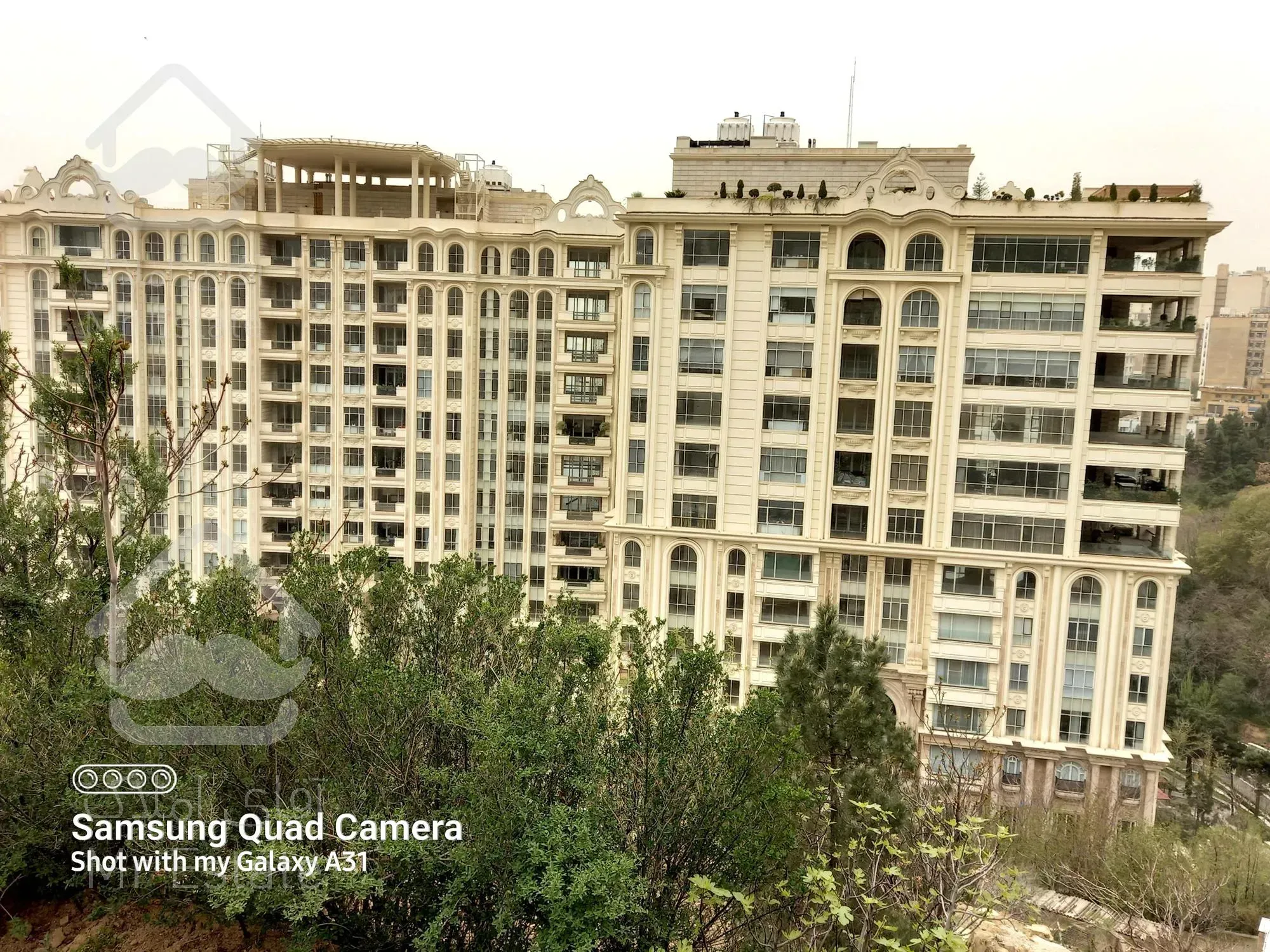 خرید و فروش ملک با بهترین تیم تخصصی