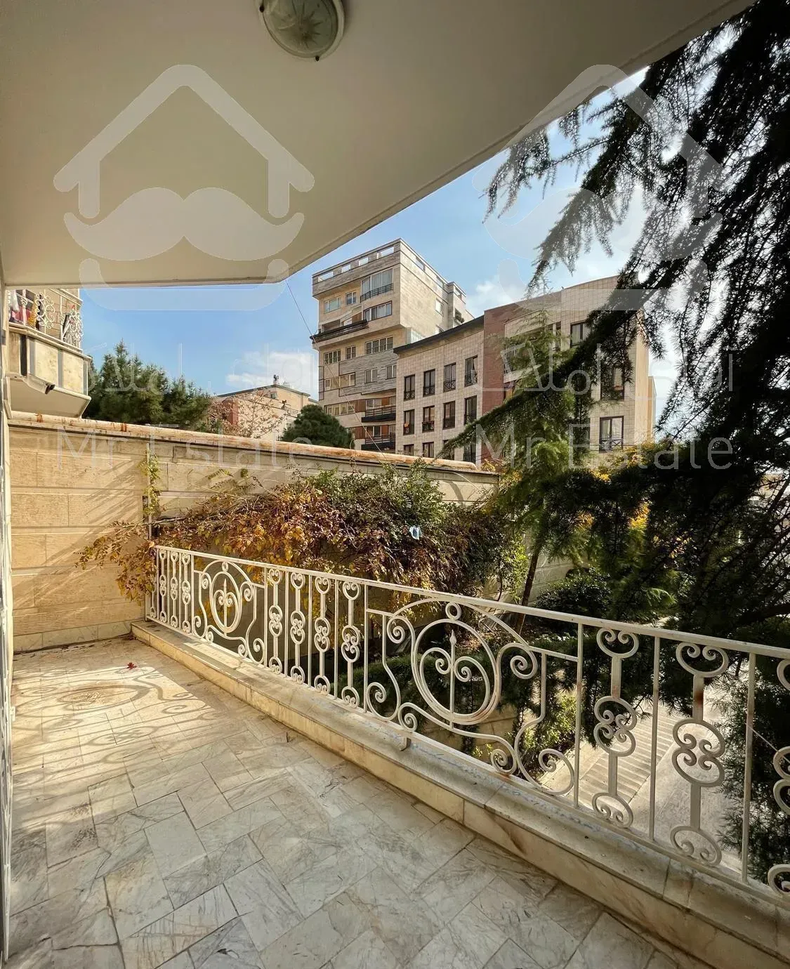 ۱۲۵متر۲خواب/تکواحد/بازسازی‌شده/تراس‌دار/سعادت‌آباد