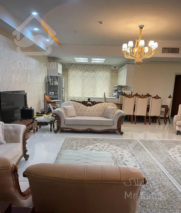 آپارتمان ۱۱۰ متری دو خوابه برج مجلل یاس