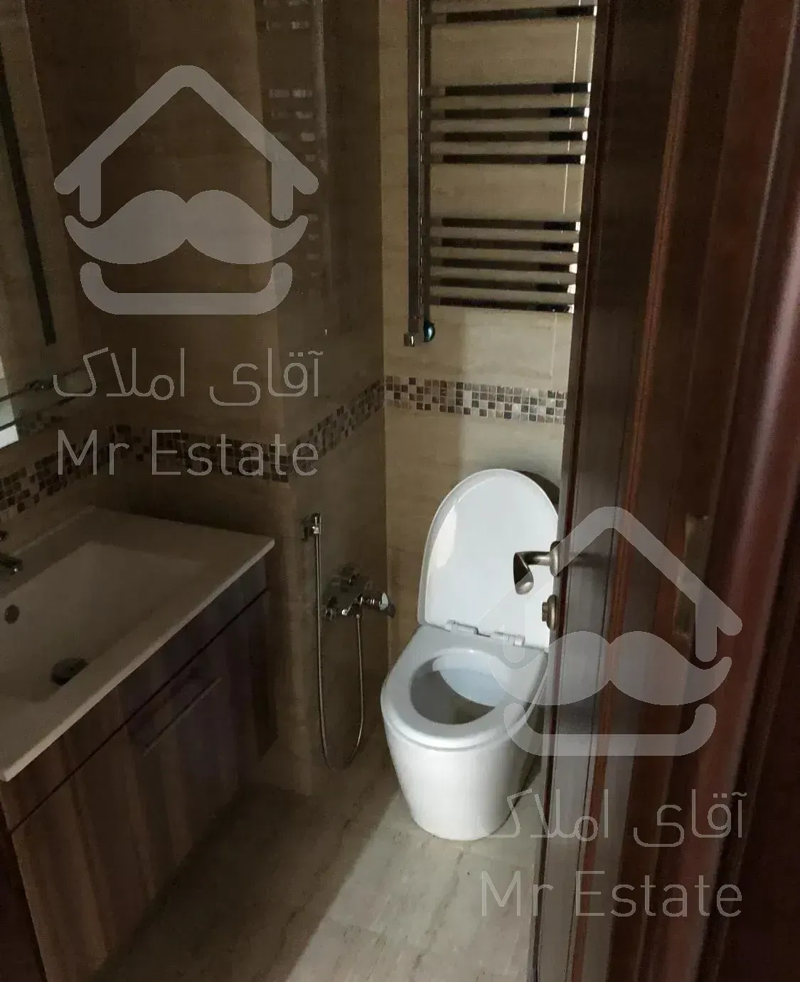 آپارتمان۲۲۰متردیباجی