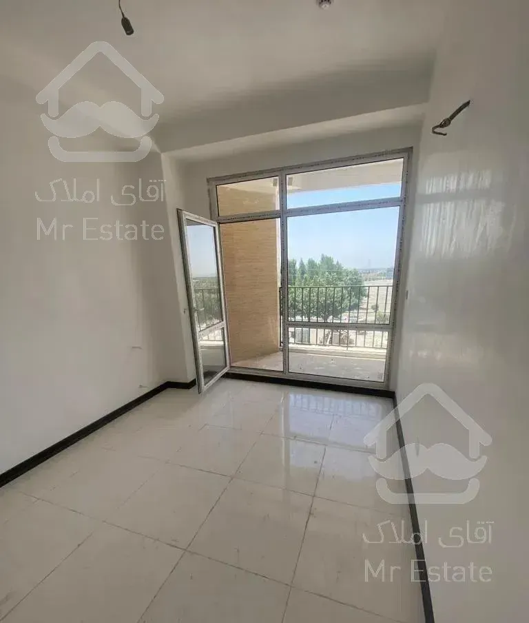 آپارتمان نوساز تک واحدی فول