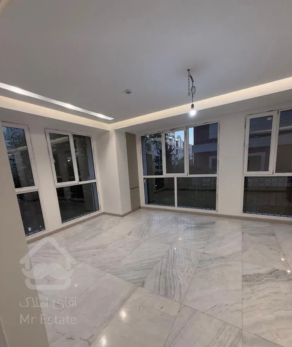 ۷۸ متری ۲ خواب نوساز مینیمال ( آکواریوم )