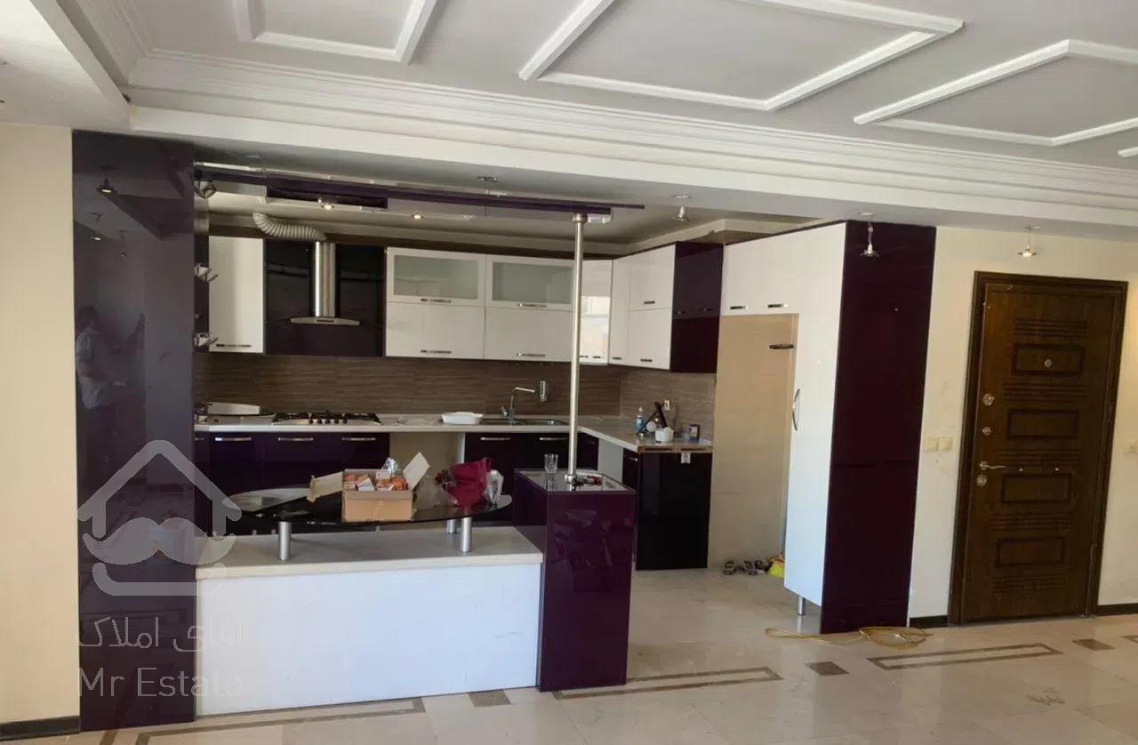 *گیشا ۱۱۰ متر سه خواب چسب پارک دوپارکنیگ*