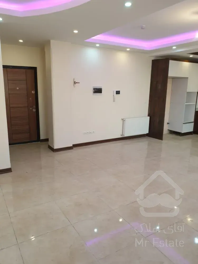 ۸۱متر دو خواب فول امکانات