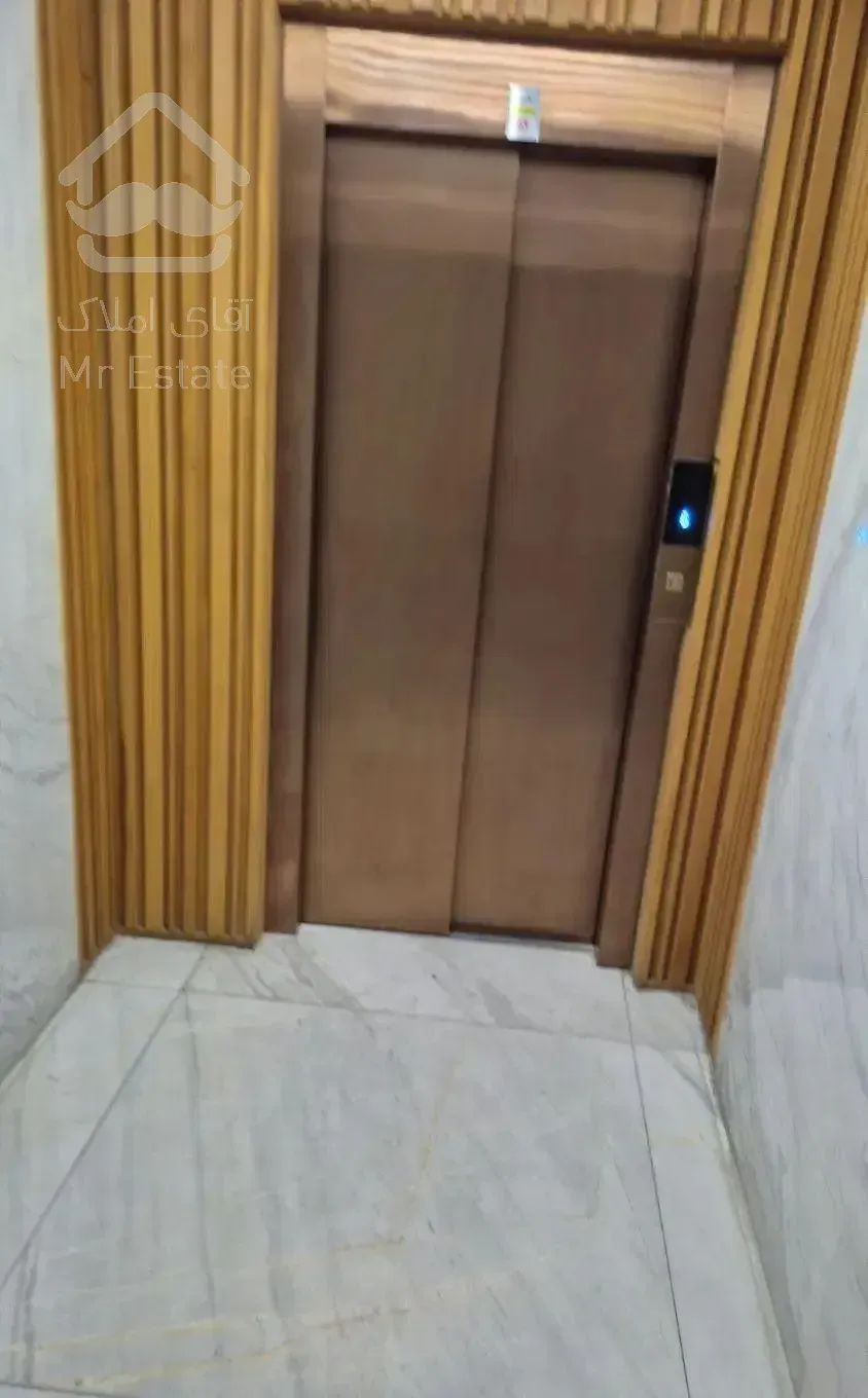 ۸۰متر اداری نوساز خیابان نوفل لوشاتو تقاطع رازی