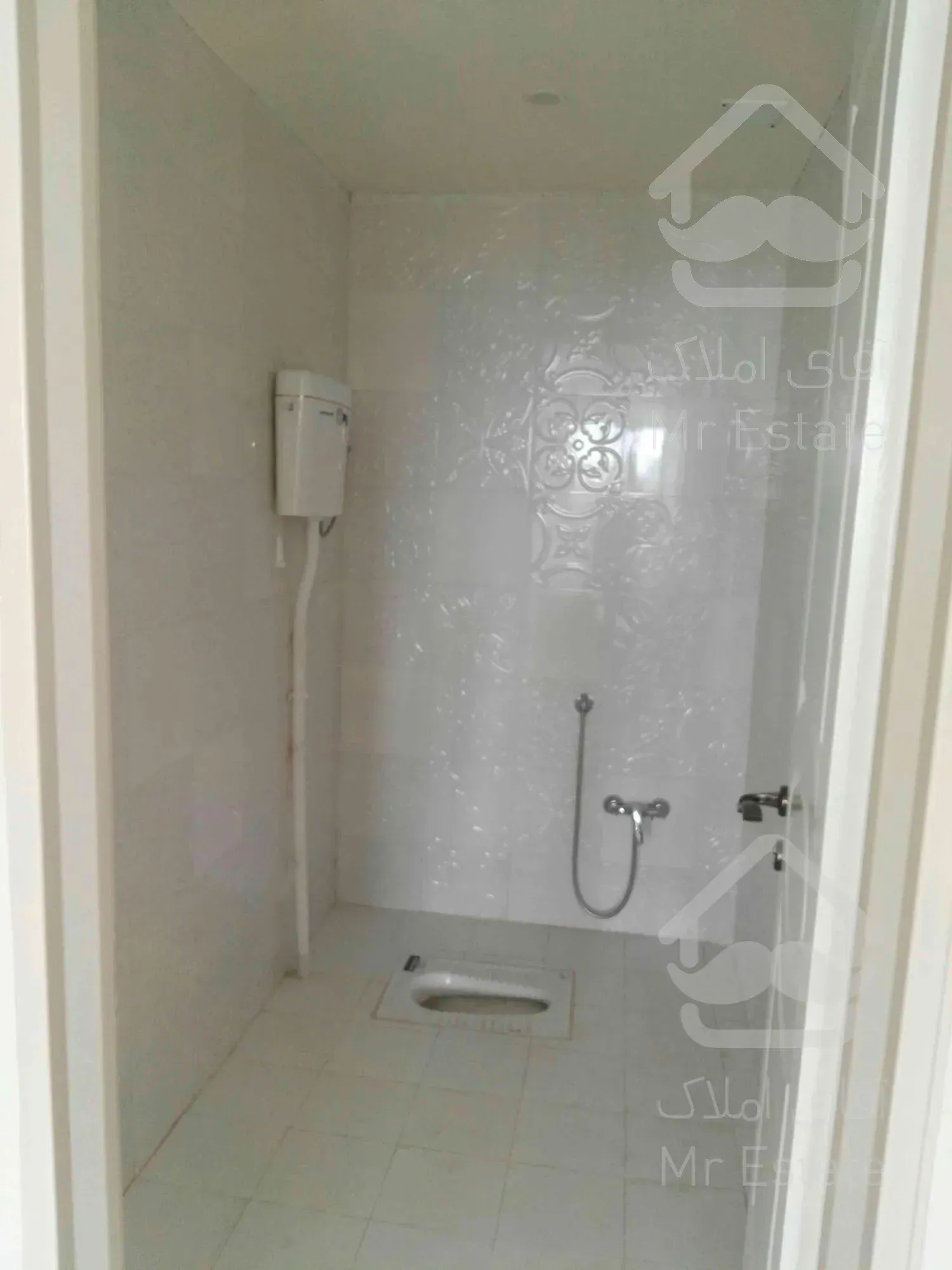 ۹۳ متر دو ساله واقعی فول امکانات فردوس شرق