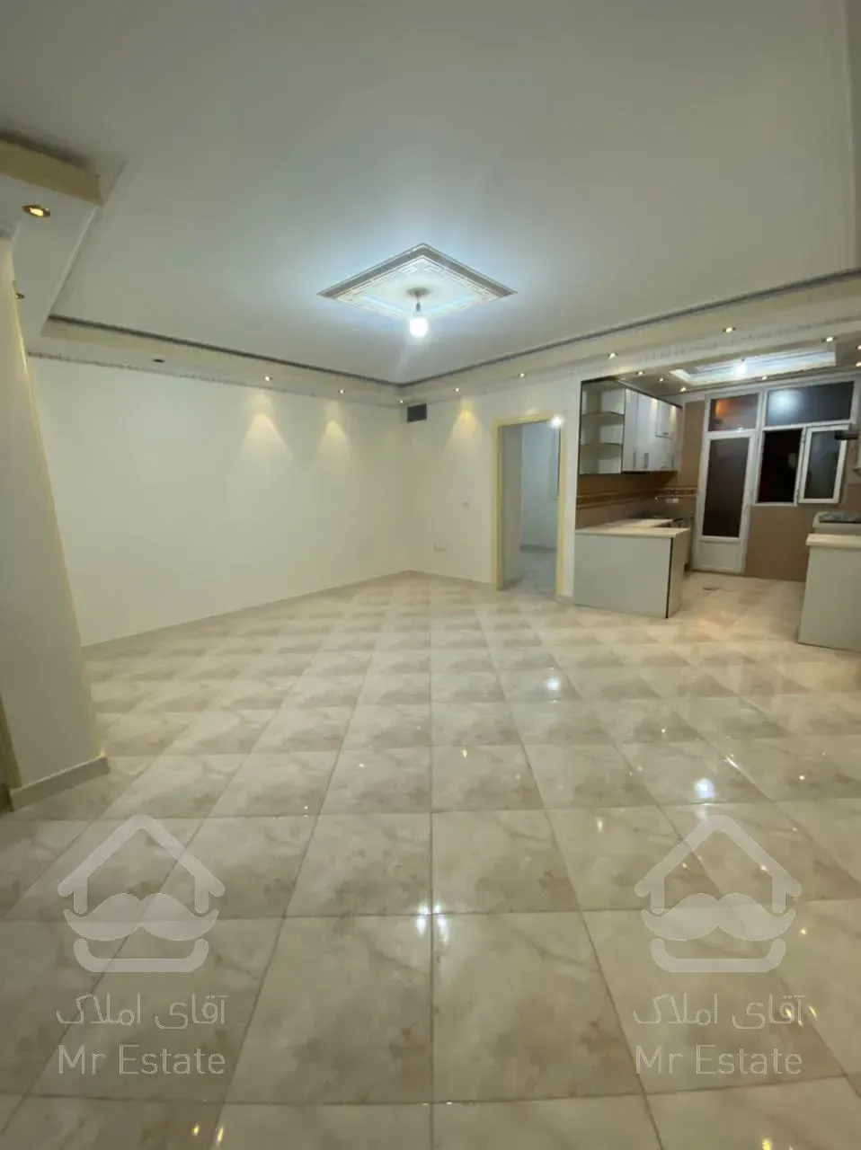 آپارتمان ۶۳ متری تک خواب فول امکانات سال ساخت ۱۳۹۳