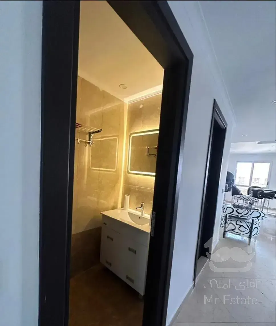 ۸۷ متر زعفرانیه