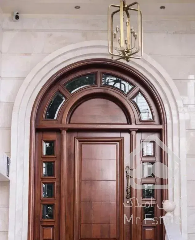 ونک/ ۱۷۰متر/ نوساز/ ۳پارکینگ سندی