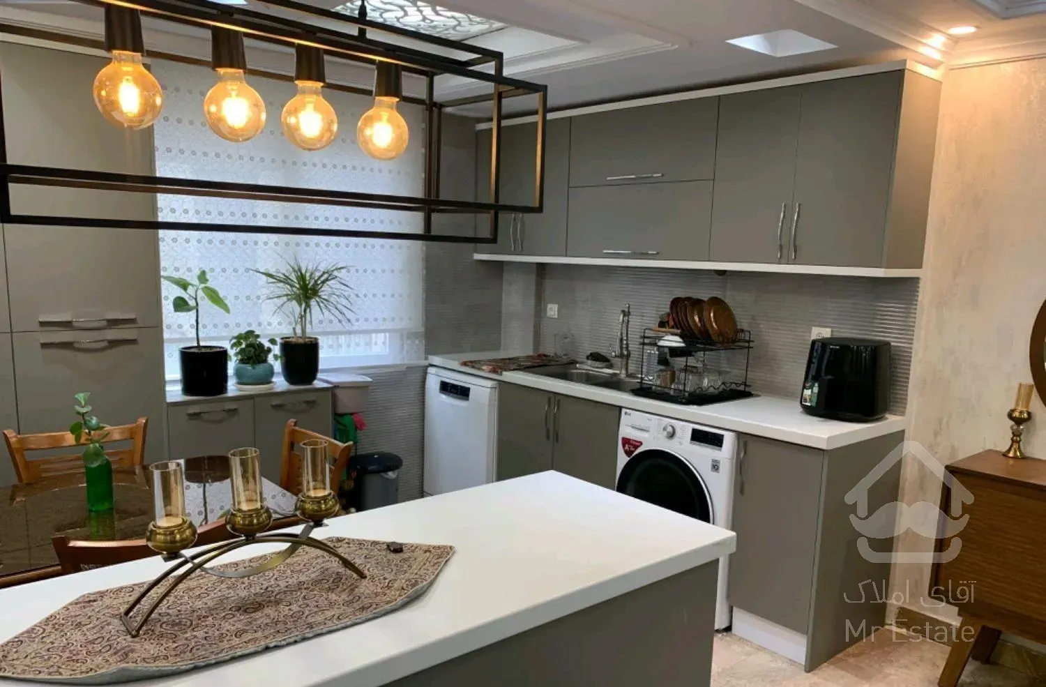 آپارتمان۱۲۹متری تکواحد زرین خامه- تهرانی۲