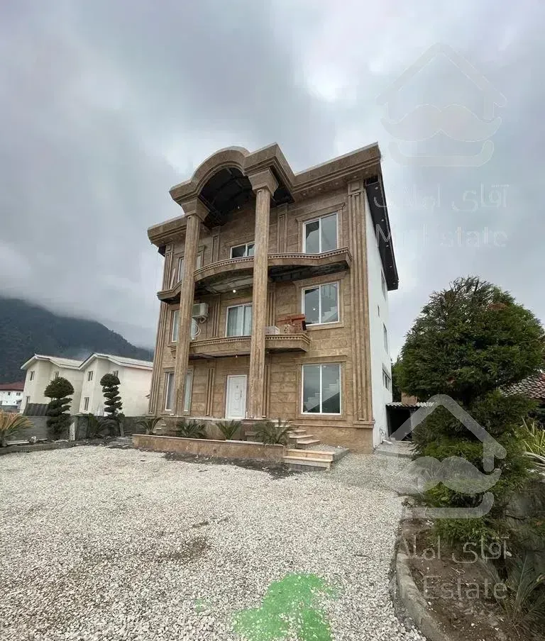 اجاره ویلای استخر دار دزدک نوشهر چهار خوابه